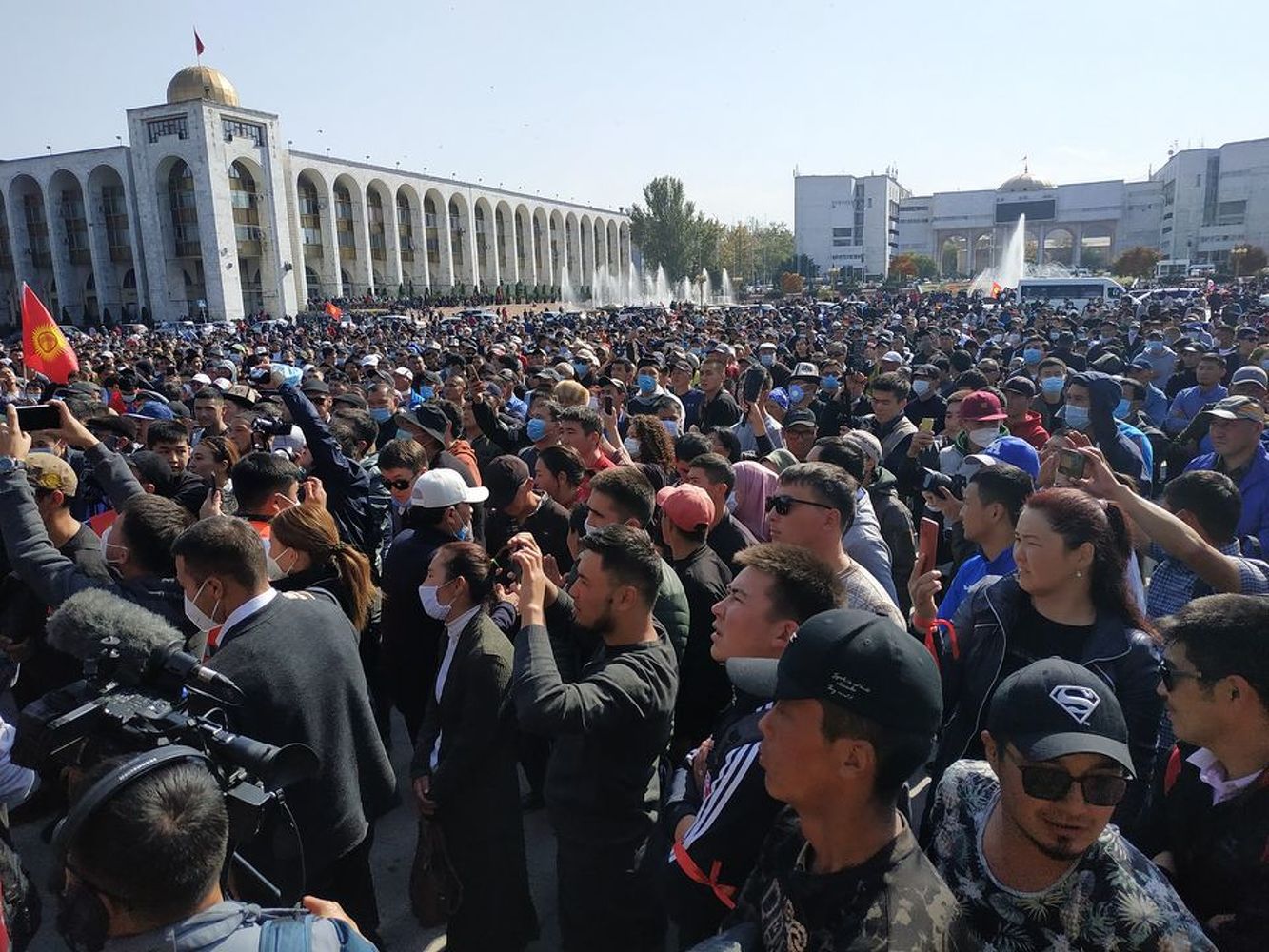 Митинги в Бишкеке